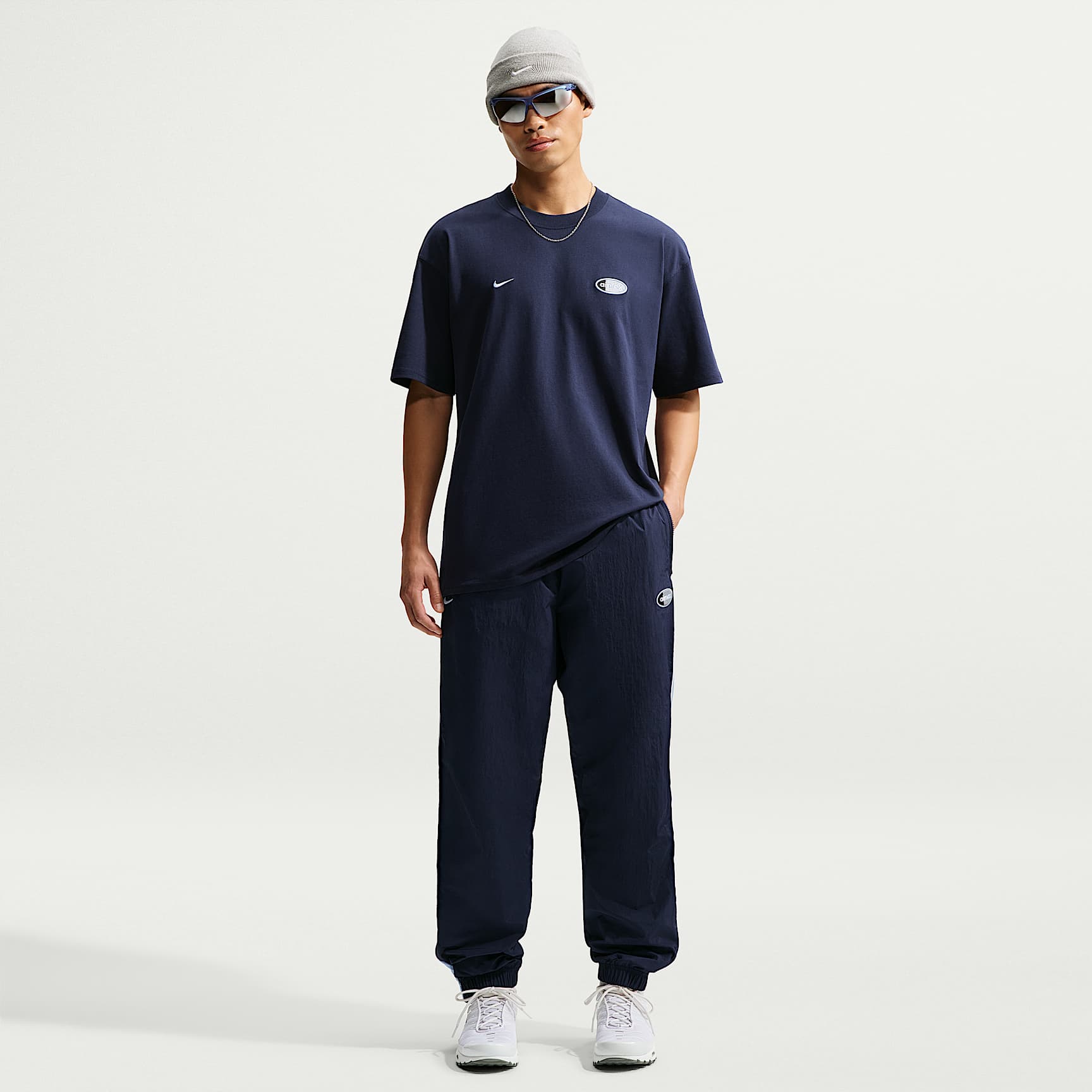 Nike Sportswear Air Max 95 Men's Woven Trousers. Nike IL